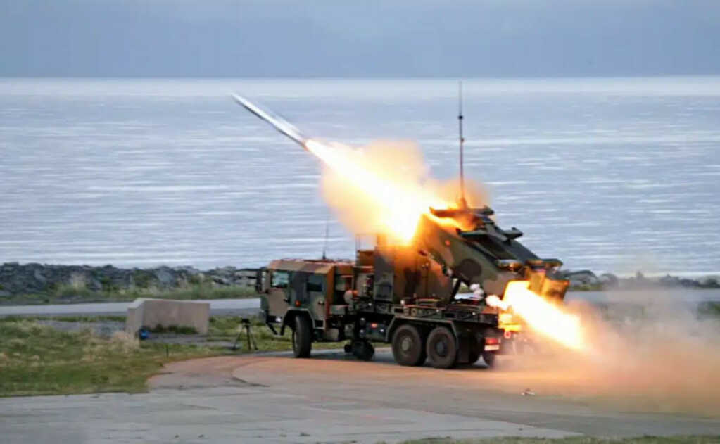 Tên lửa NSM 3.jpg