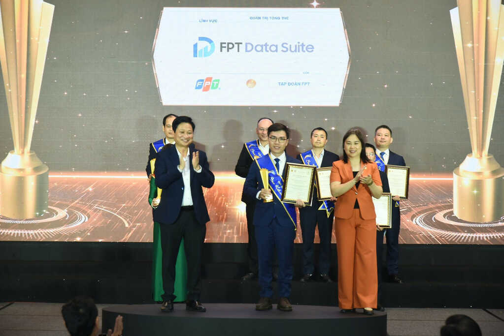 Ảnh 1 (Thumbnail)   FPT Data Suite   Vinh danh tại giải Sao Khuê 2026.jpg