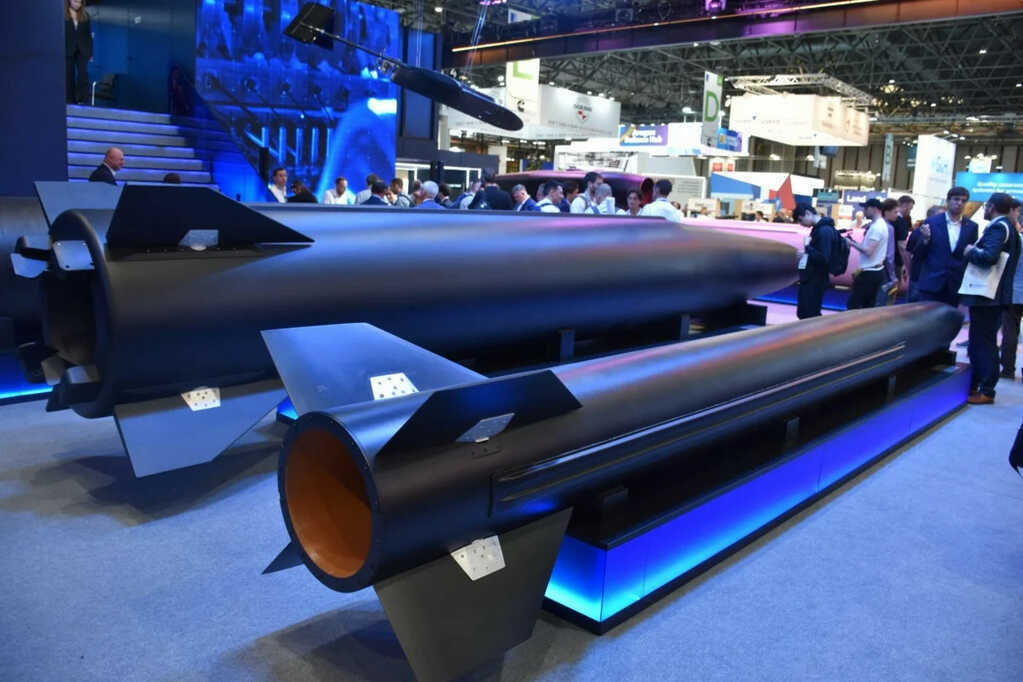 Tên lửa FP 9 Ukraine 2.jpg