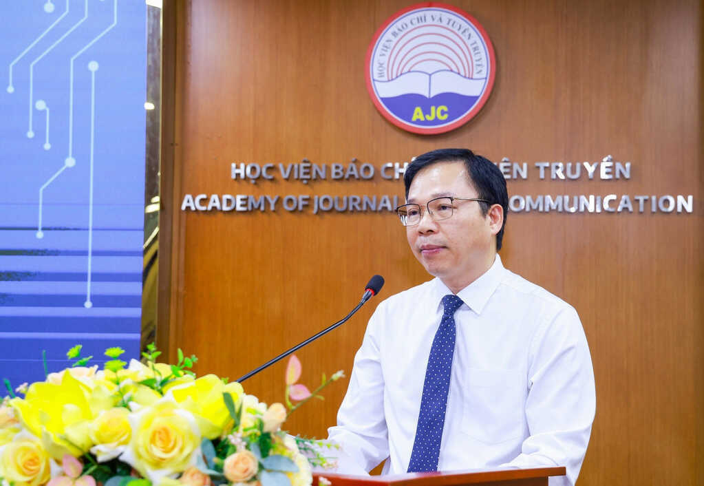 hoc vien bao chi.jpg