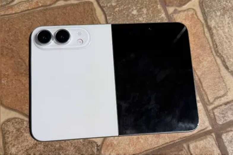 Ảnh rò rỉ iPhone Ultra khiến iFan như ‘ngồi trên đống lửa’