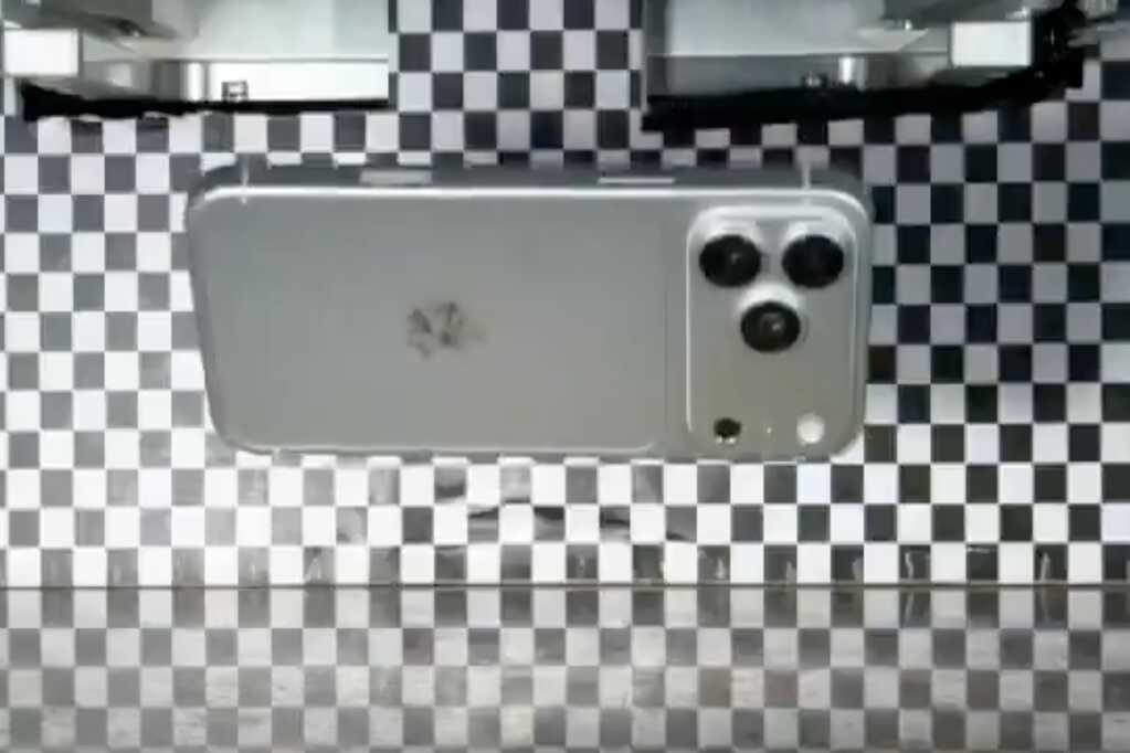 iPhone 18 Pro bất ngờ lộ diện video thực tế, cú rò rỉ chưa từng có với Apple