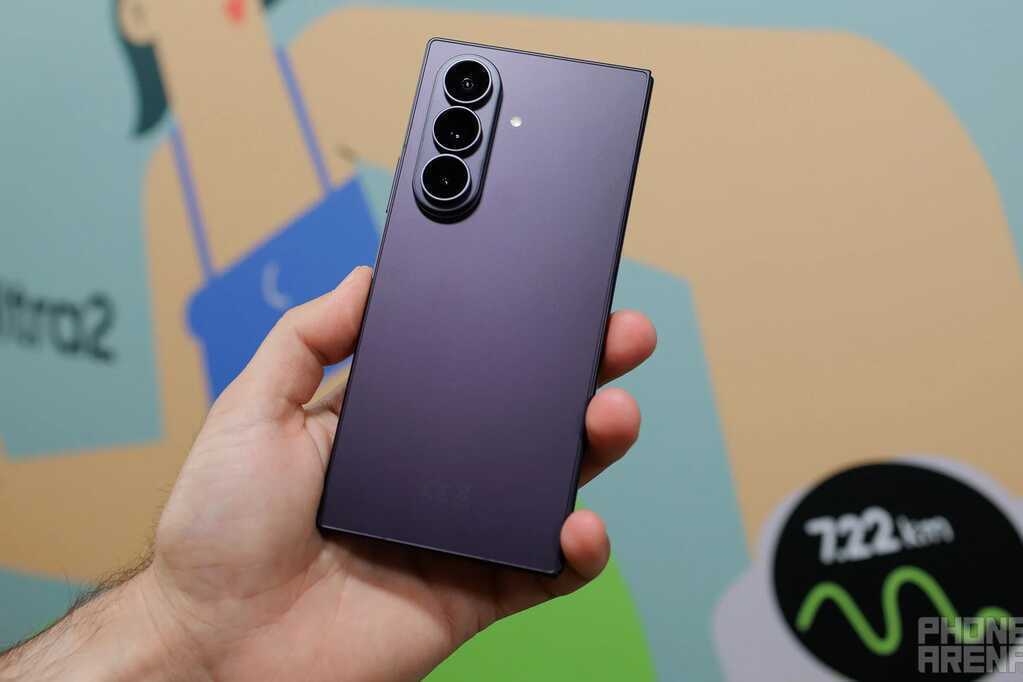 Galaxy Z Fold 8 Ultra, chiếc điện thoại gập đắt nhất của Samsung phù hợp với ai?