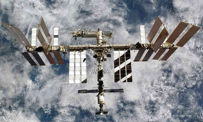 Toilet, hệ thống oxy và lò nướng trên trạm ISS đồng loạt hỏng