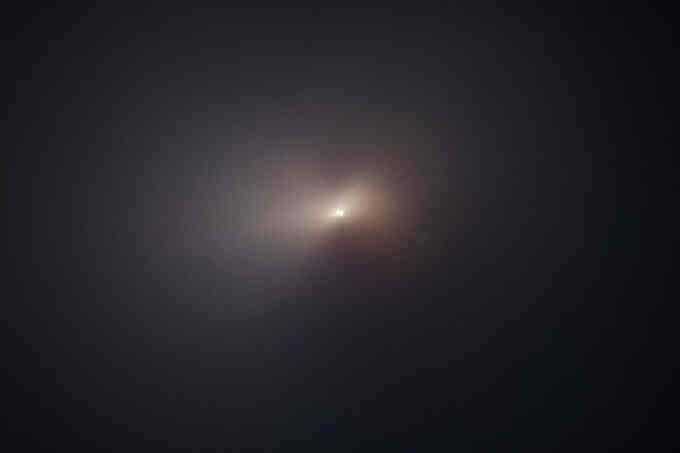 NASA công bố ảnh chụp gần nhất của sao chổi NEOWISE