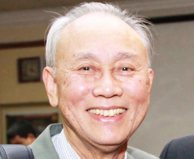 Giáo sư Nguyễn Quang Riệu - nhà khoa học lang thang trên Dải Ngân hà