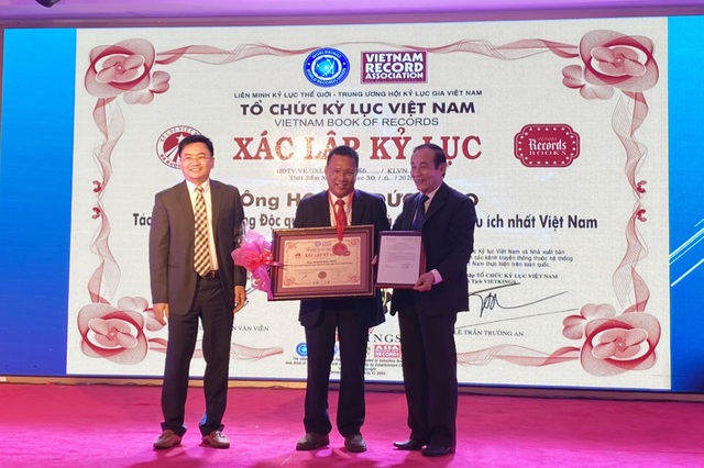 Xác lập kỷ lục Việt Nam và thế giới cho nhà khoa học Việt