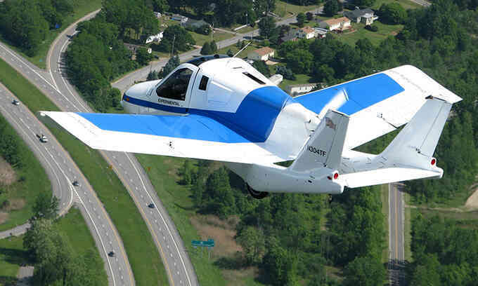 Mỹ cấp phép ôtô bay 160 km/h