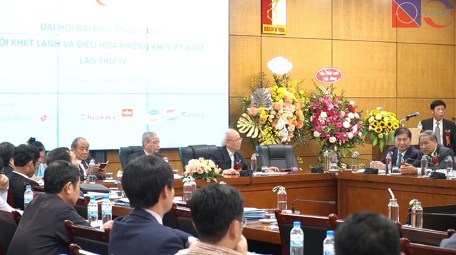 Đẩy mạnh tham mưu các chính sách khoa học bảo vệ tầng ôzôn