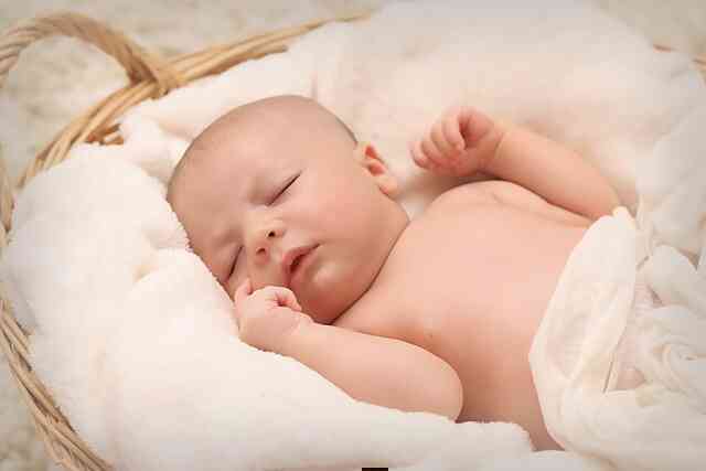 Khoa học lý giải những trường hợp bé trai sinh ra có nhiều hơn 1 "của quý"