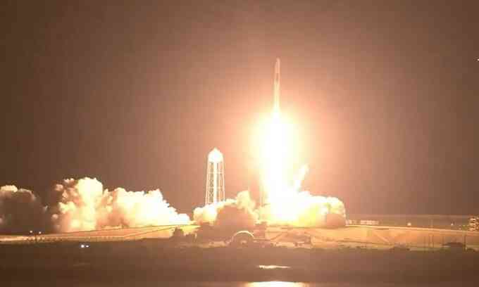 Tàu SpaceX chở 4 phi hành gia lên trạm ISS