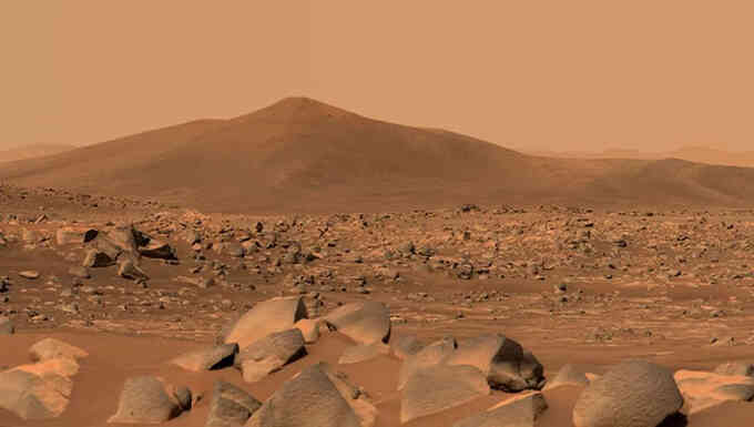 Robot NASA chụp hình bề mặt đá sao Hỏa
