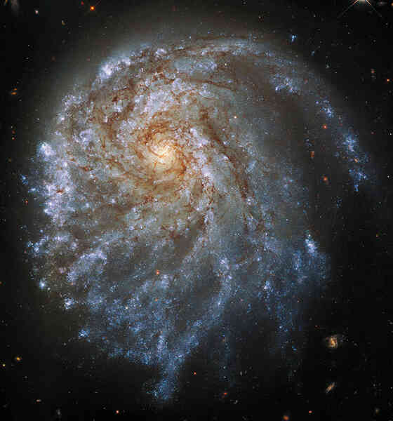 Hubble phát hiện thiên hà 