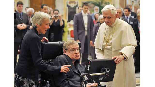 Lưu giữ các công trình và di vật của Stephen Hawking