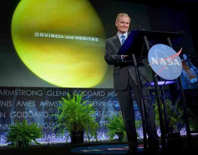 NASA đưa 2 tàu vũ trụ "tấn công" hành tinh song sinh của Trái Đất