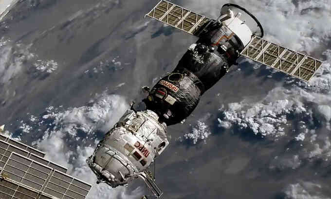 Module Nga cháy rụi trong khí quyển sau 20 năm hoạt động