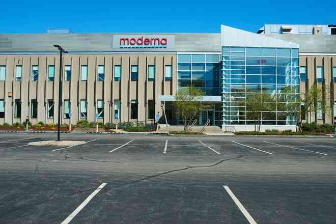 Moderna: Từ vô danh tới vị thế thay đổi nền y học nhờ vắc xin Covid-19