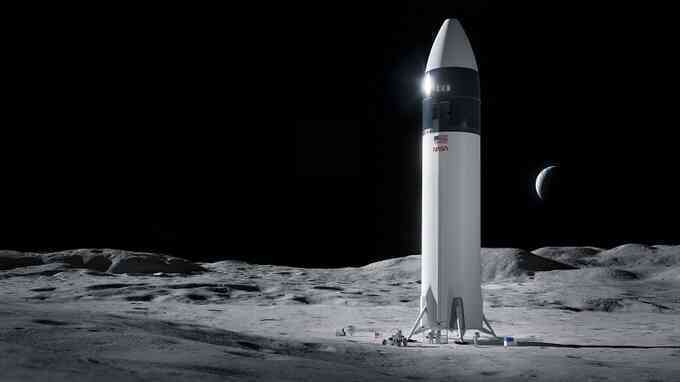Cuộc đua chưa hồi kết của Elon Musk và Jeff Bezos