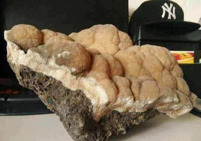 Thạch nhũ triệu năm có hình dáng giống hệt cây súp lơ   - 1