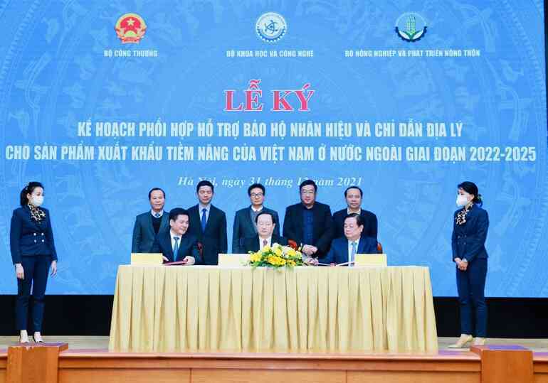 Bộ KH&CN đẩy mạnh giá trị xuất khẩu, bảo hộ nhãn hiệu cho nông sản Việt