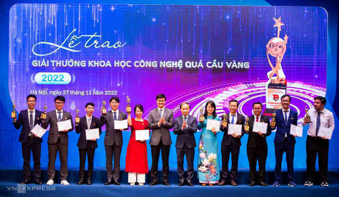 10 tài năng khoa học trẻ nhận giải Quả cầu vàng 2022