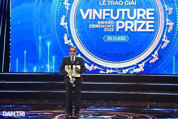 Hành trình tới chiến thắng của chủ nhân giải thưởng VinFuture 2022 - 3