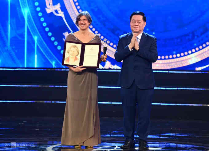 Nhà khoa học Mỹ tạo giống lúa chịu ngập được 2 tuần