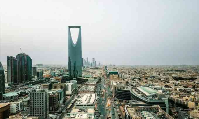 Arab Saudi gieo mưa nhân tạo ở 3 thành phố