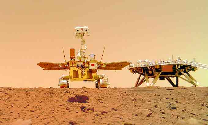 Phát hiện khoáng chất ngậm nước trên sao Hỏa