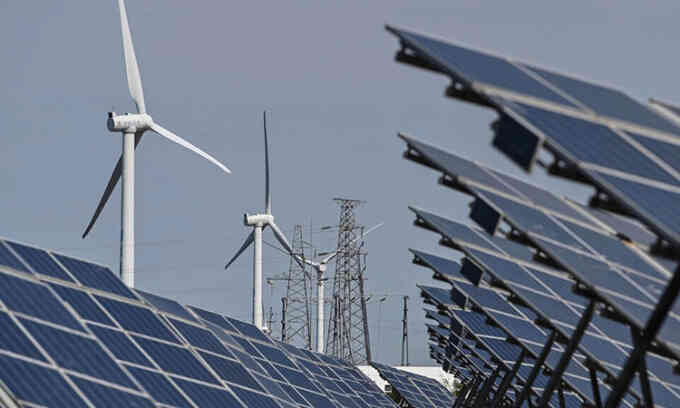 Trung Quốc muốn tăng gấp đôi điện gió và điện mặt trời