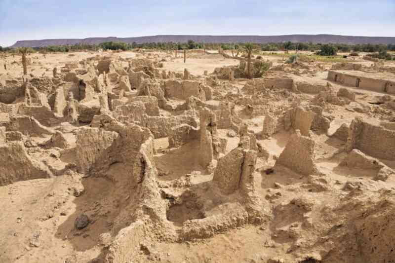Bí quyết sống sót ở sa mạc Sahara của tộc người không có nước mưa, sông, hồ