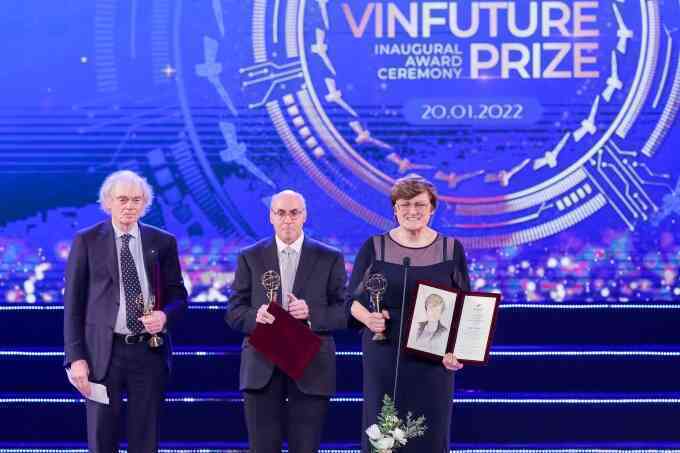 Đóng góp của giải VinFuture cho cộng đồng khoa học