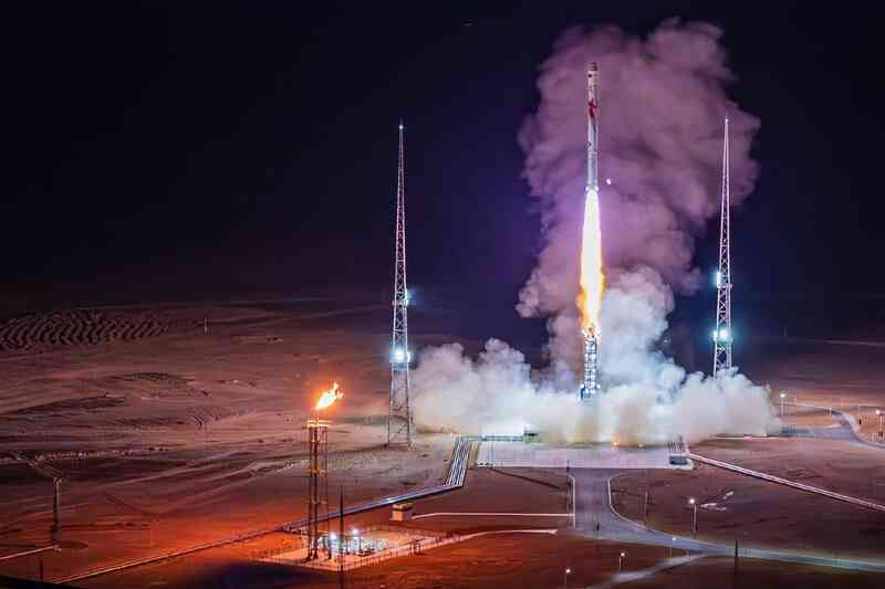 Công ty Trung Quốc vượt mặt SpaceX, phóng thành công tên lửa dùng khí metan