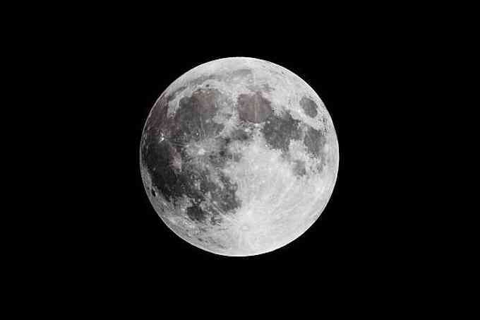 Mặt trăng sắp có múi giờ riêng, ngày Âm lịch có bị thay đổi?