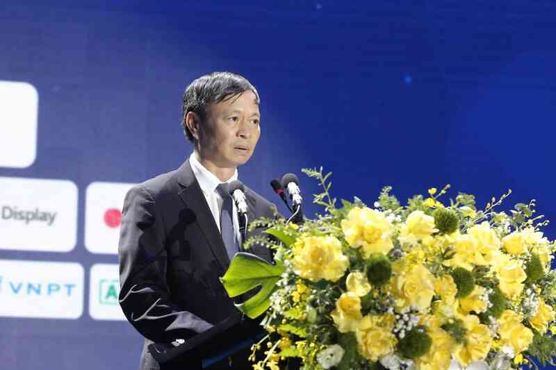Techfest 2024 quy tụ gần 400 gian hàng khoa học công nghệ