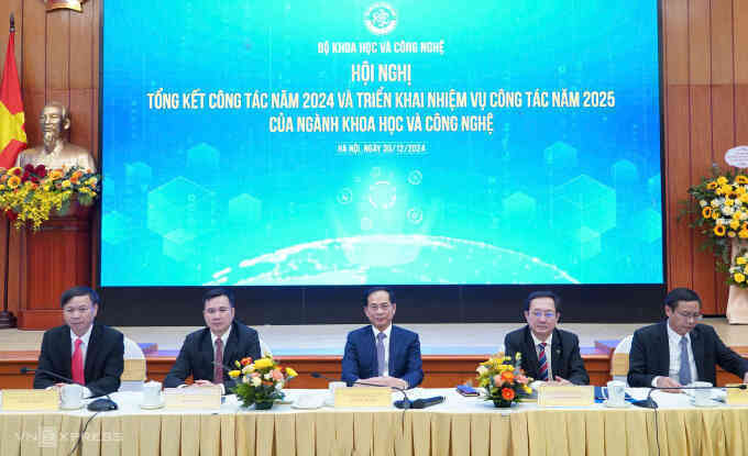 Tám nhiệm vụ trọng tâm để ngành khoa học hiện thực hóa Nghị quyết 57