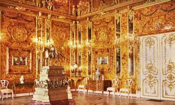 Bí ẩn phòng hổ phách trong cung điện Nga