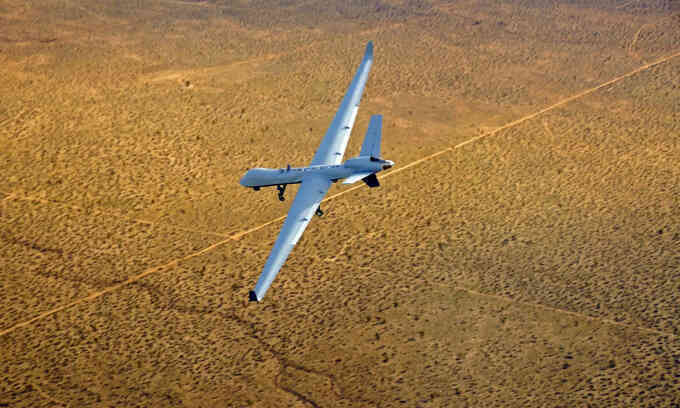 Công nghệ sạc không dây tầm xa cho drone đang bay
