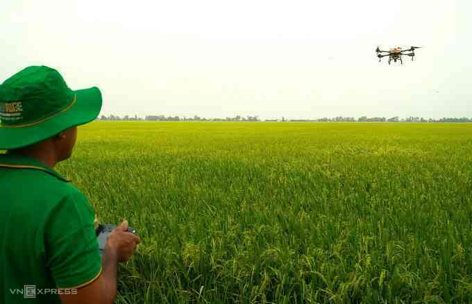 Nông dân miền Tây thu lời tiền tỷ nhờ đầu tư công nghệ
