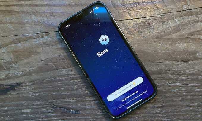 Sora 2 đạt một triệu lượt tải nhanh hơn ChatGPT