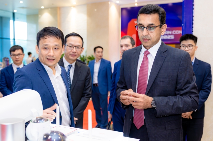 Doanh nghiệp Việt đầu tiên vào nhóm tự chủ công nghệ thiết bị 5G