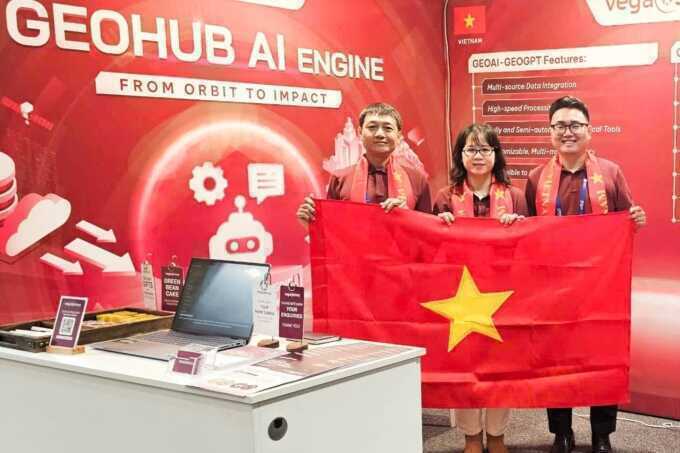Phần mềm xử lý dữ liệu vệ tinh Việt tại hội nghị vũ trụ thế giới