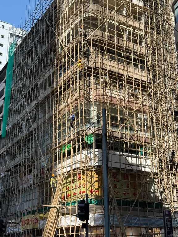 Vì sao Hong Kong dùng vật liệu dễ cháy làm giàn giáo suốt nhiều thế kỷ? - 2