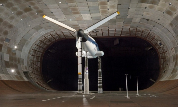 Đường hầm gió chuyên thử nghiệm máy bay