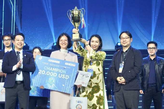 Growlab thắng giải quán quân tài năng khởi nghiệp Việt Nam 2025