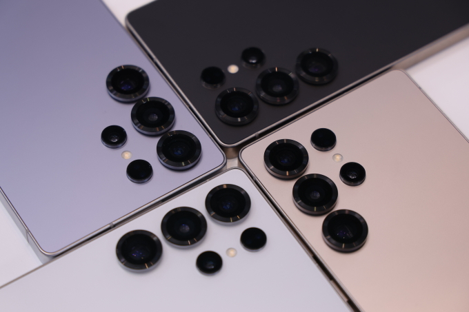 Khả năng zoom và chống rung trên Galaxy S25 Ultra