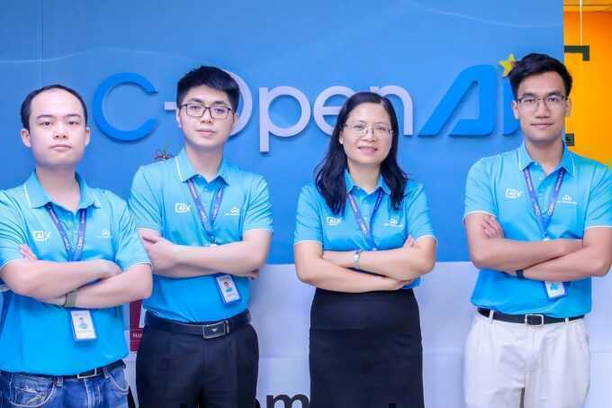 CMC phát triển mô hình ngôn ngữ lớn pháp lý tiếng Việt