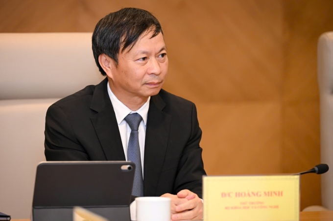 Thứ trưởng Hoàng Minh: 