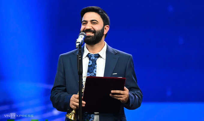 Tiến sĩ giúp cây sinh sản vô tính bằng hạt thắng giải đặc biệt VinFuture 2025