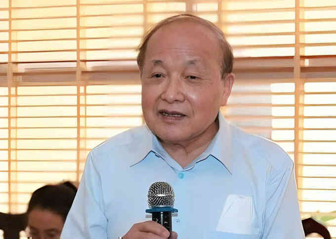 Nhà khoa học Việt dùng bột bí mật tạo vật liệu mái che máy bay quân sự